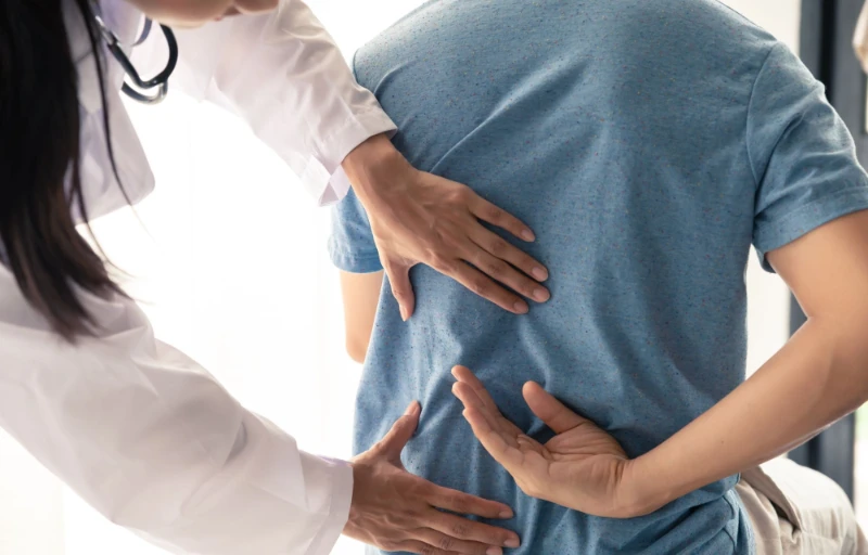 Chiropractic Care For Mid Back And Rib Pain, Chaska MN